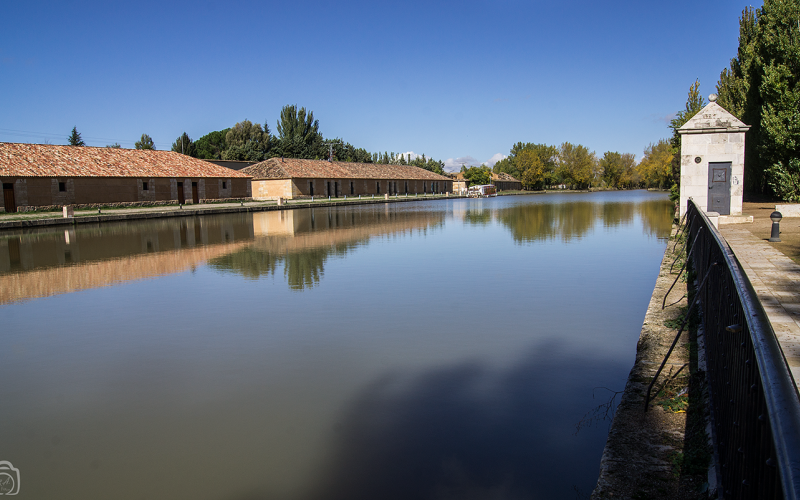 Canal de Castilla, dársena de Palencia