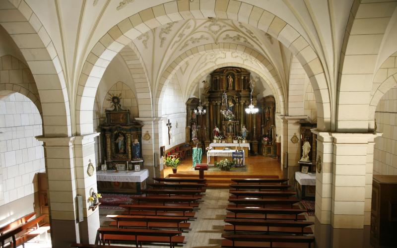 Interior de la Iglesia de Nuestra Señora de las Candelas