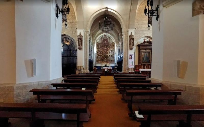 Interior de la Iglesia de Santa María de la Asunción