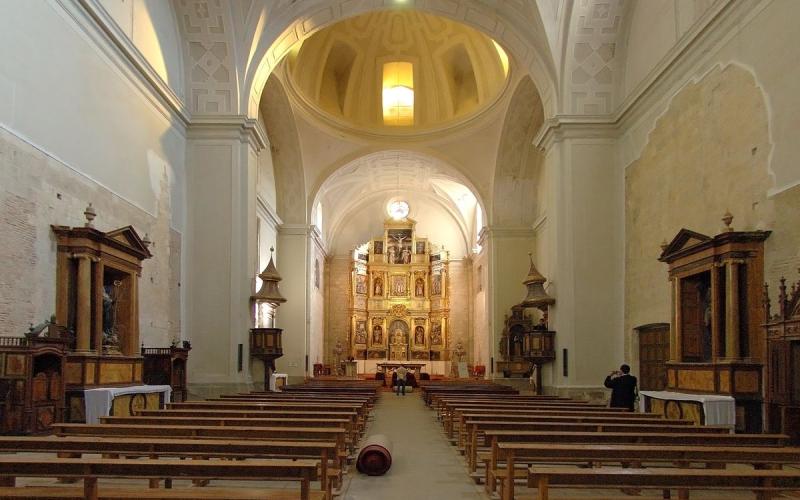 Interior de la iglesia de San Zoilo