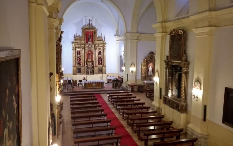 Interior de la Iglesia de San Quirico 