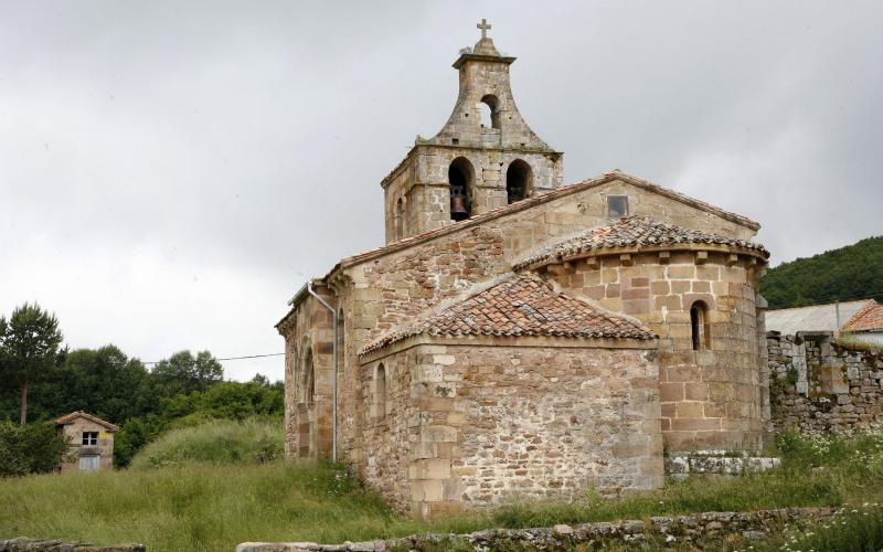 Ábside de la Iglesia de San Martín Obispo, Salcedillo